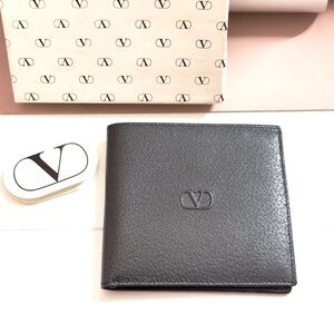 NEW Men’s Vintage Valentino Garavani Wallet